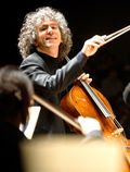 Steven_Isserlis_credit_Satoshi_Aoyagi1